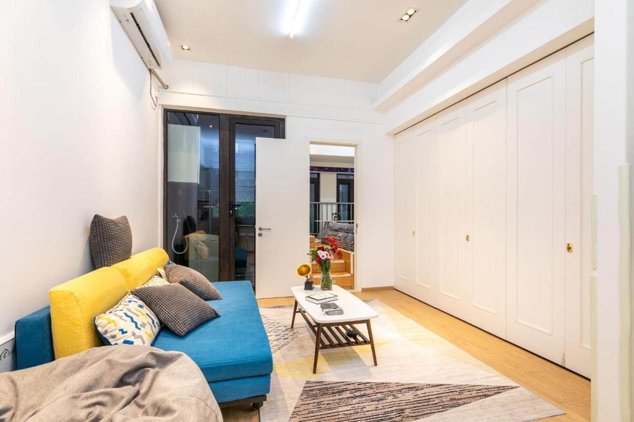 Warm House Apartment *